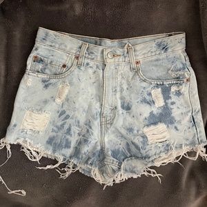 Levi’s 550 Jean shorts